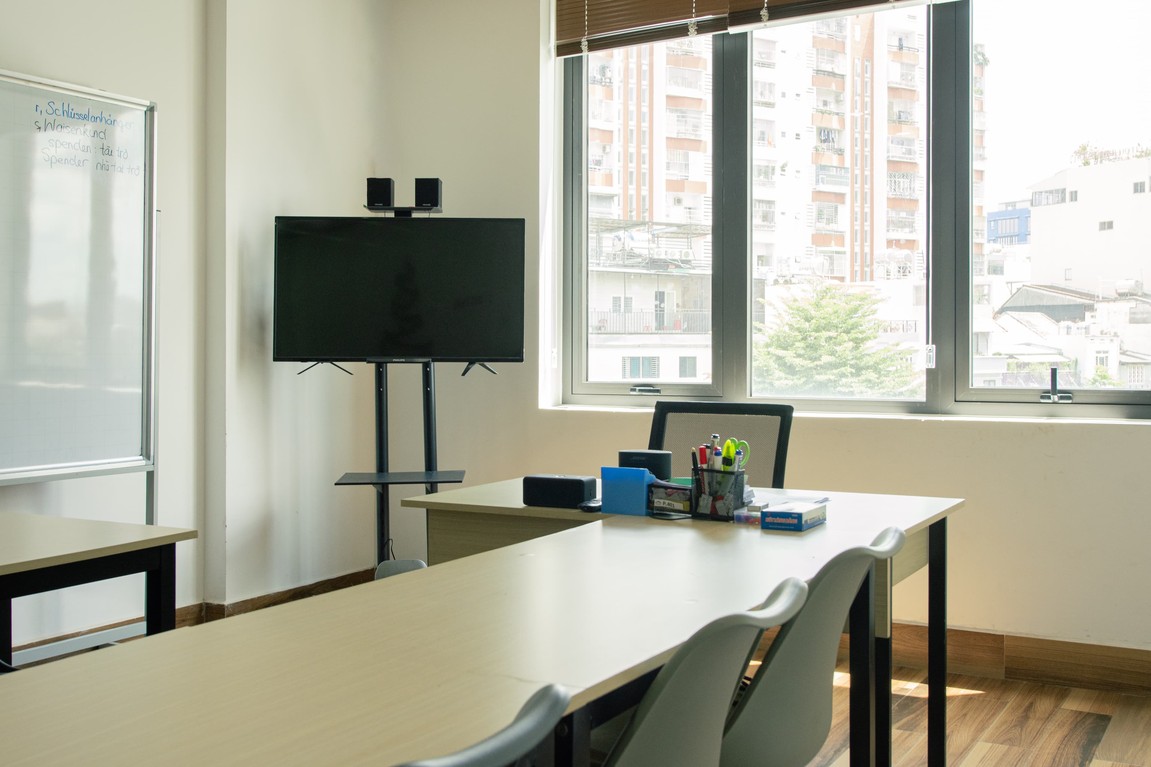 Phòng học 16 chỗ ngồi - Ảnh 3