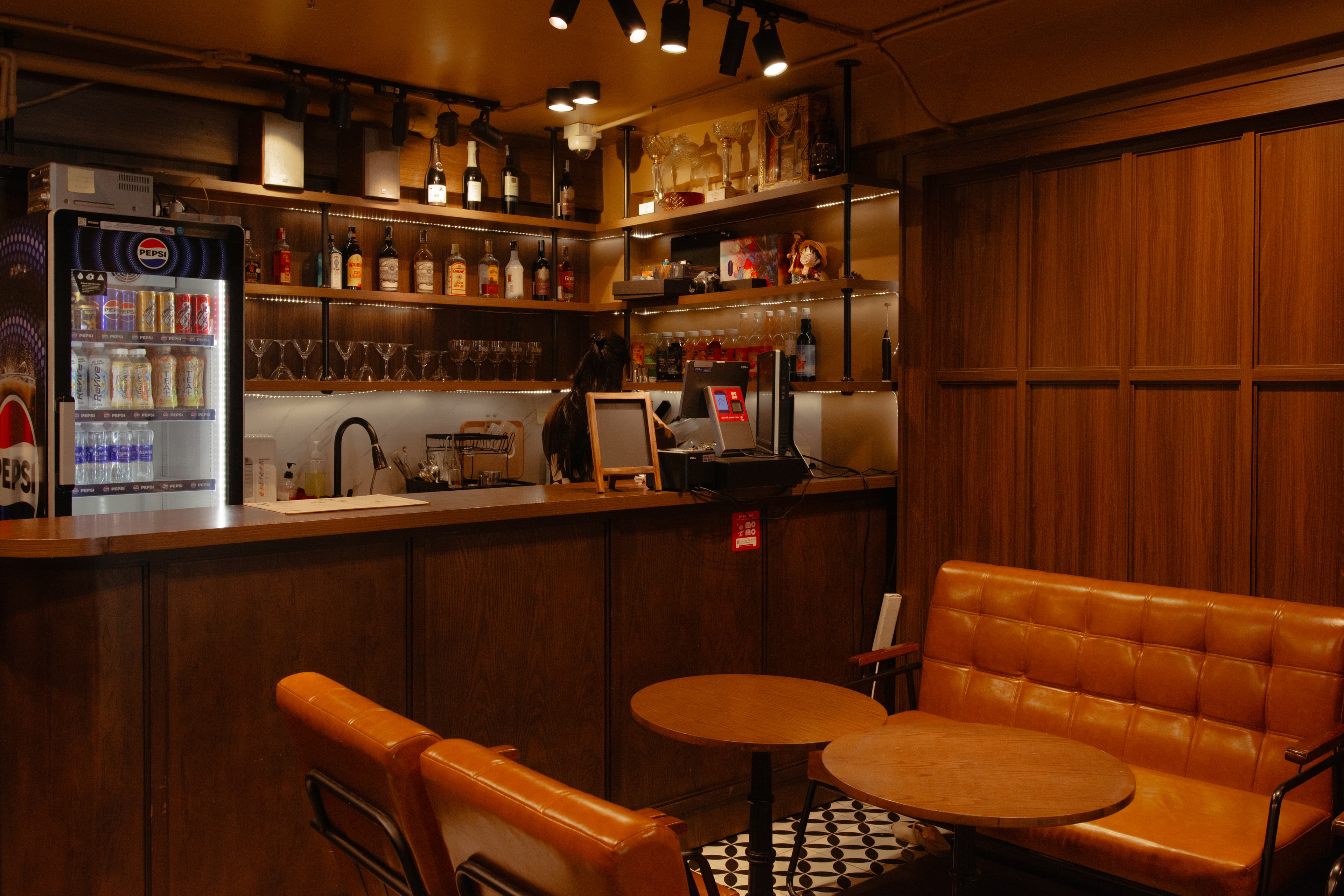 Phòng học Quán Cafe và thư viện - Ảnh 6